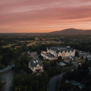 Hotel Chateau Bromont